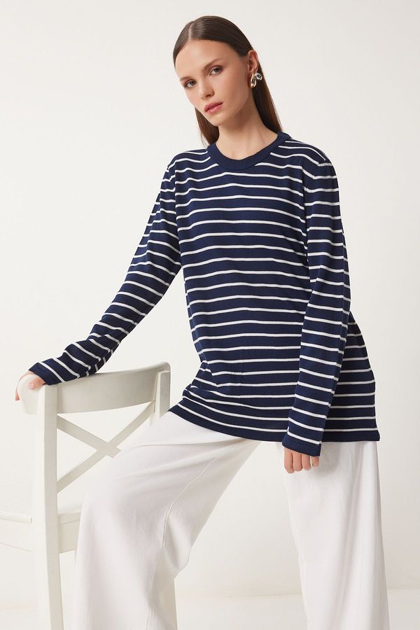 Happiness İstanbul Happiness İstanbul Women's Navy Blue White Striped Seasonal Knitwear Sweater