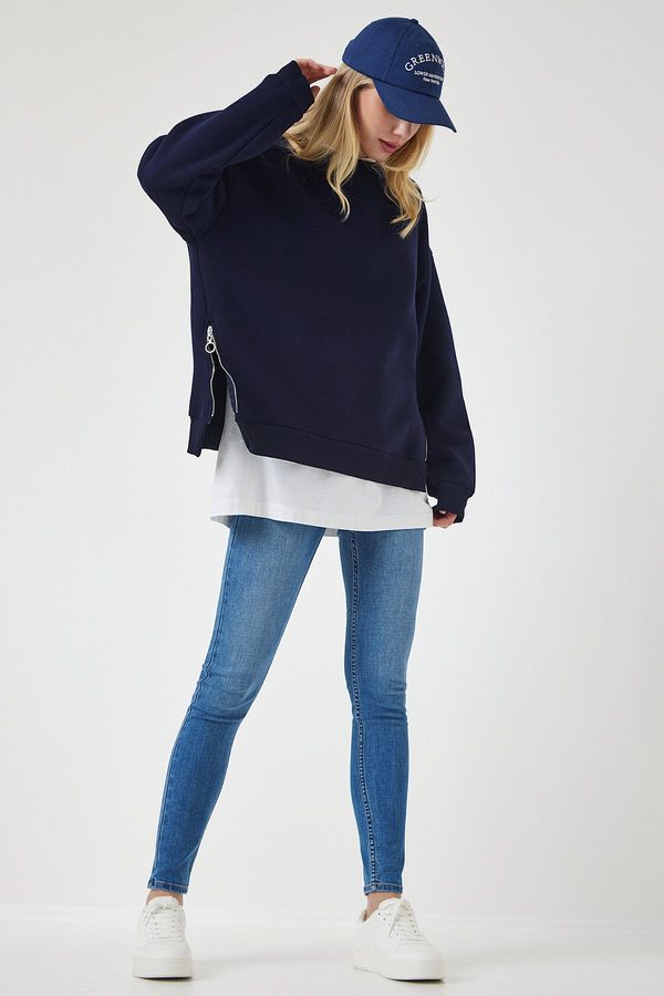 Happiness İstanbul Happiness İstanbul Women's Navy Blue Zipper Detailed Raised Knitted Sweatshirt