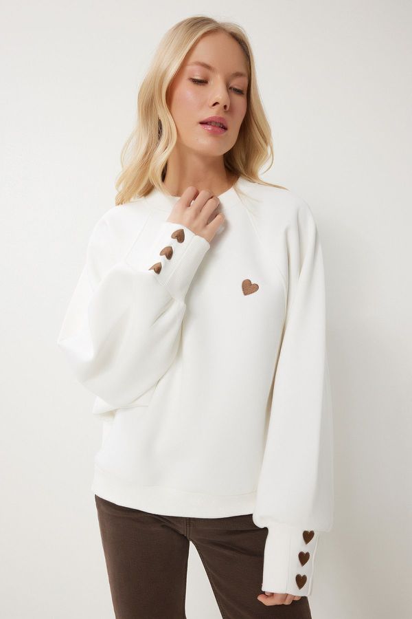 Happiness İstanbul Happiness İstanbul Women's Off-White Heart Embroidered Raised Knitted Sweatshirt