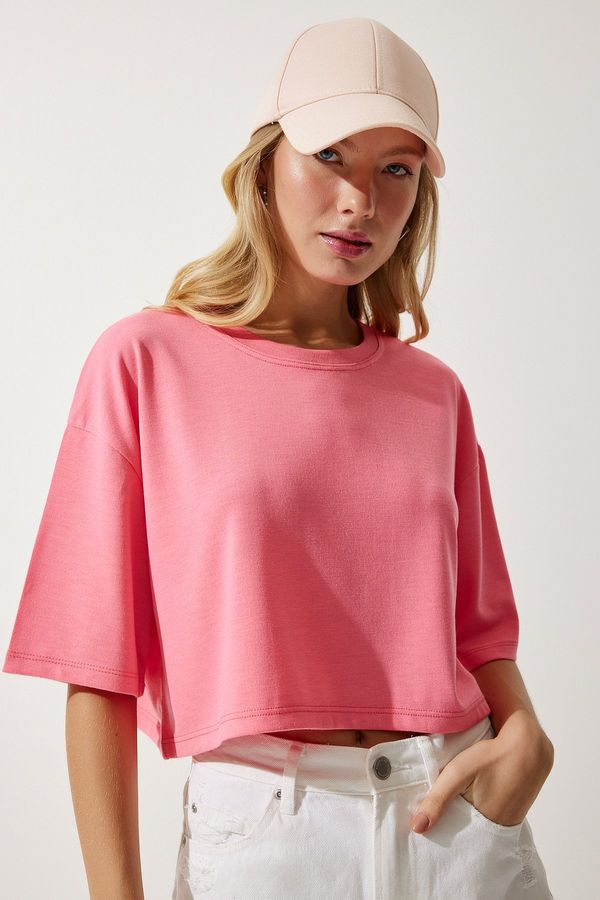Happiness İstanbul Happiness İstanbul Women's Pink Basic Crop Knitted T-Shirt