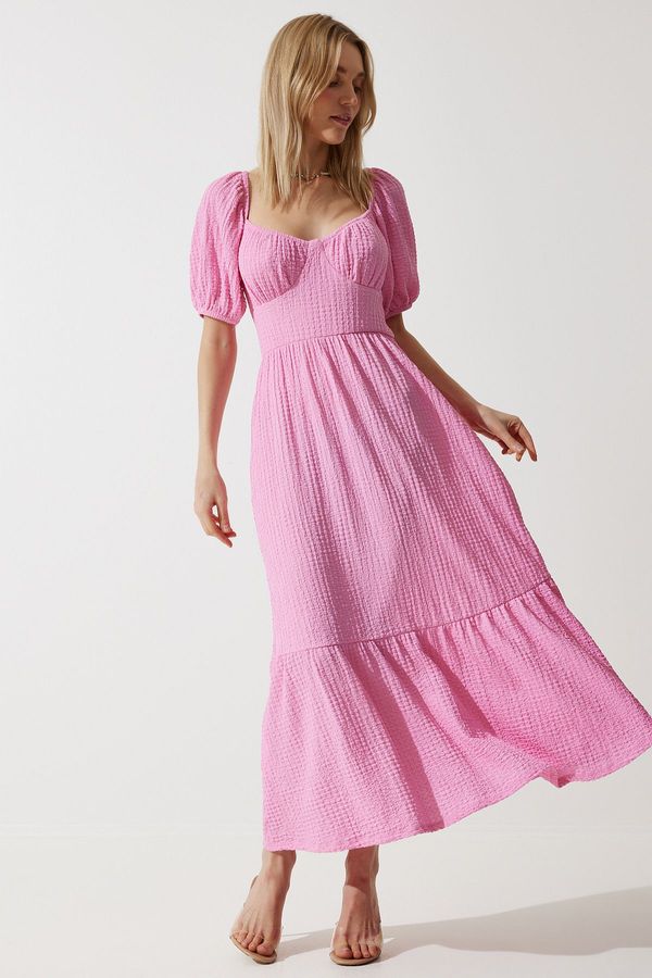 Happiness İstanbul Happiness İstanbul Women's Pink Heart Collar Textured Summer Knitted Dress