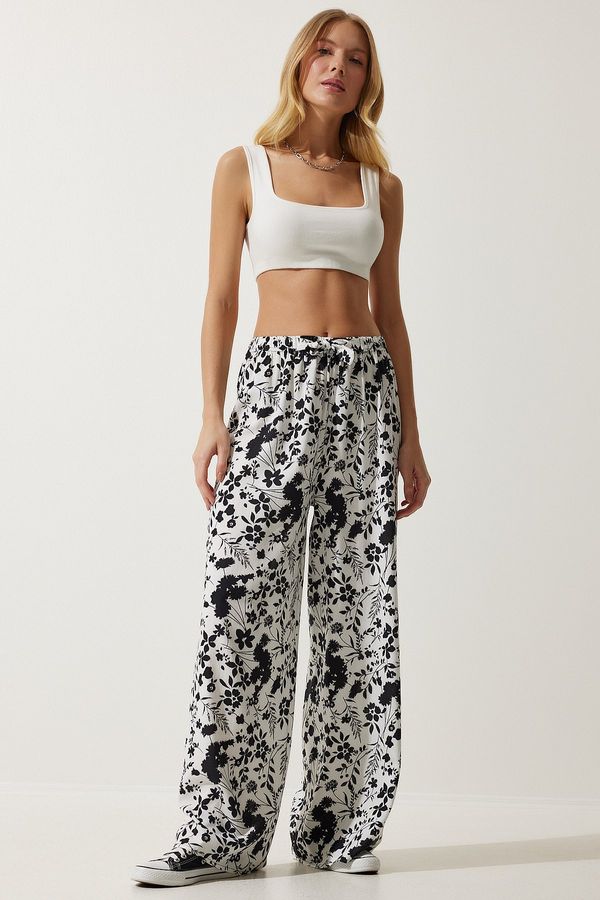 Happiness İstanbul Happiness İstanbul Women's White Patterned Flowy Viscose Palazzo Trousers