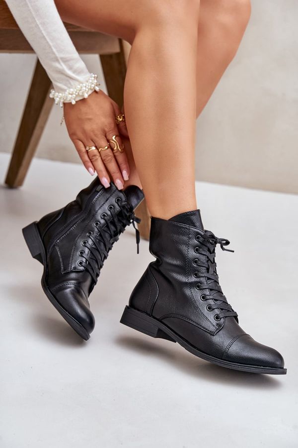 Kesi Insulated ankle boots made of eco leather with a zip black Leanaris