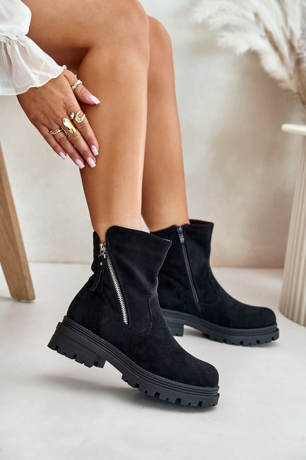 PH2 Insulated ankle boots with flat heel made of Eco suede black Reloma