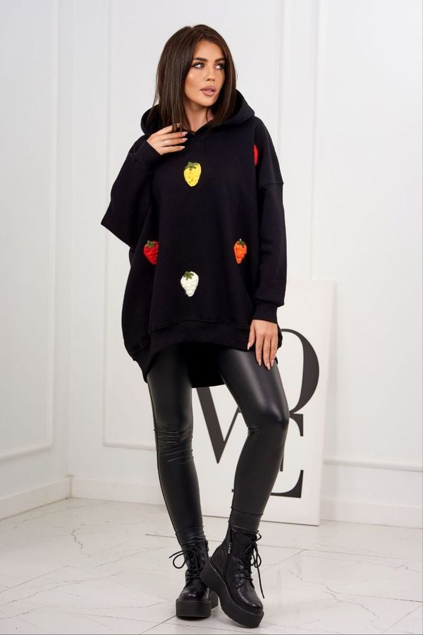 Kesi Insulated sweatshirt with a black strawberry motif