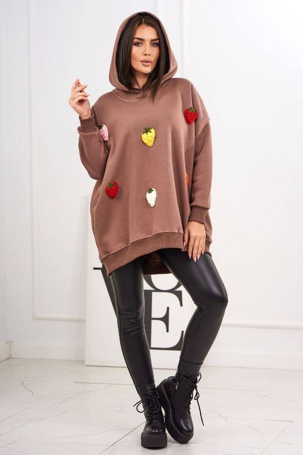 Kesi Insulated sweatshirt with mocha motif of strawberries