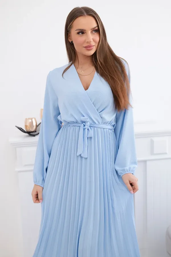 Kesi Włoski Kesi Włoski Dress tied with a pleated hem blue