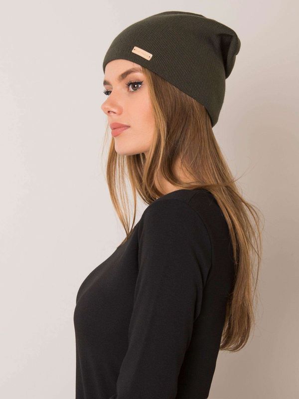 Fashionhunters Khaki plain beanie RUE PARIS