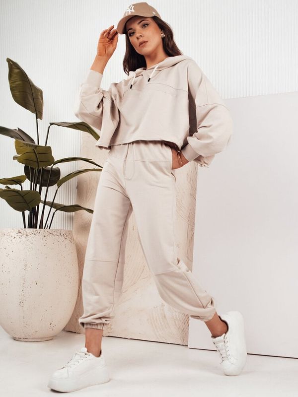 DStreet Komplet damski dresowy BISTAN jasnobeżowy Dstreet