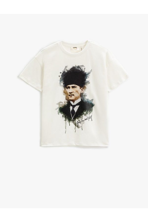 Koton Koton Atatürk Printed T-Shirt Short Sleeve Crew Neck Cotton