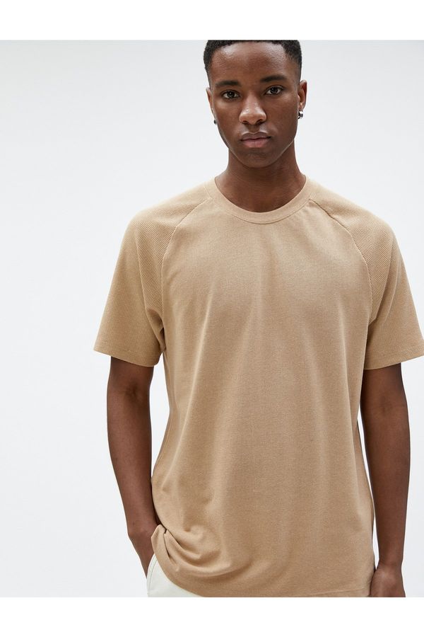 Koton Koton Basic T-Shirt Crew Neck Textured Raglan Sleeve Slim Fit