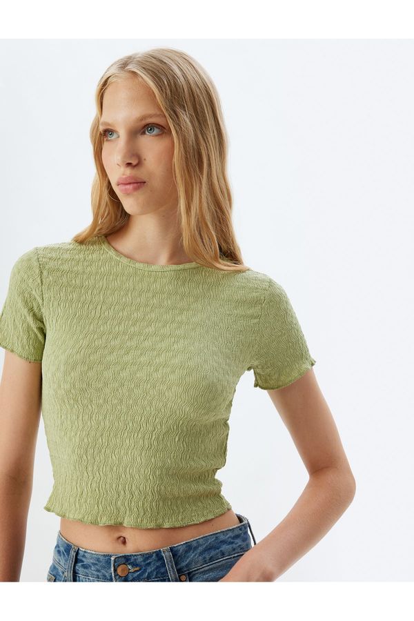 Koton Koton Burlesque T-Shirt Crop Short Sleeve Crew Neck Slim Fit