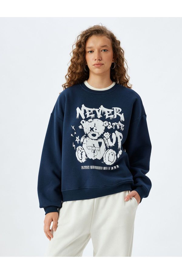 Koton Koton Crew Neck Slogan Printed Oversize Raised Sweatshirt