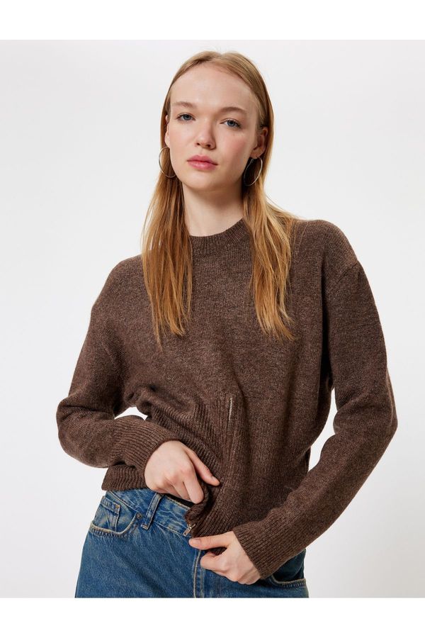 Koton Koton Crew Neck Sweater Zipper Detailed Soft Textured Long Sleeve