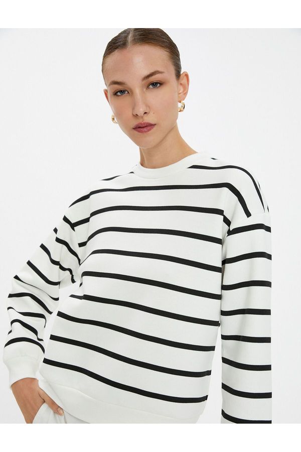 Koton Koton Crew Neck Sweatshirt Long Sleeve Basic Cotton