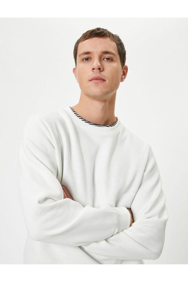 Koton Koton Crew Neck Sweatshirt Long Sleeve Raised