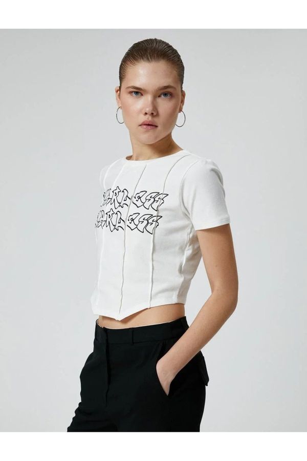 Koton Koton Crop T-Shirt Asymmetric Cut Printed Short Sleeve Crew Neck Cotton