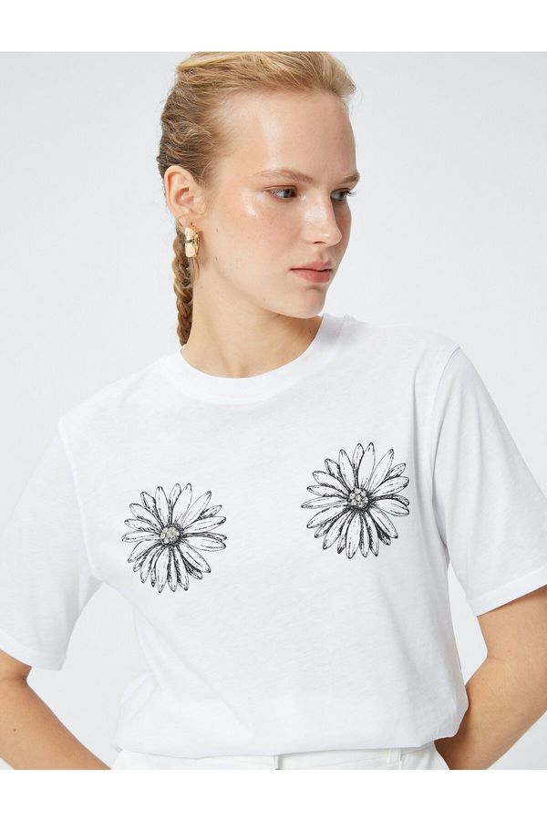 Koton Koton Daisy Printed Cotton T-Shirt