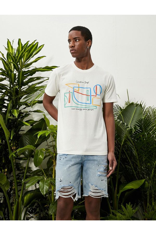 Koton Koton Geometric Print T-Shirt with Slogan Detailed Crew Neck Cotton.