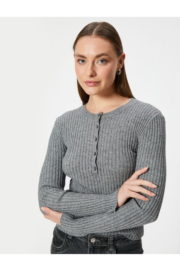 Koton Koton Half Button Detail Crew Neck Long Sleeve Knitwear Sweater