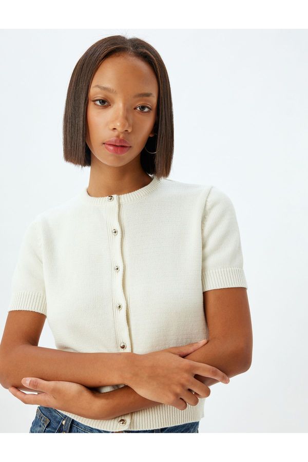 Koton Koton Knitted Cardigan Short Sleeve Crew Neck Metal Button Slim Fit