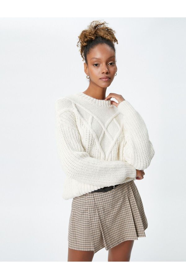 Koton Koton Knitted Sweater Round Neck Flowy Textured