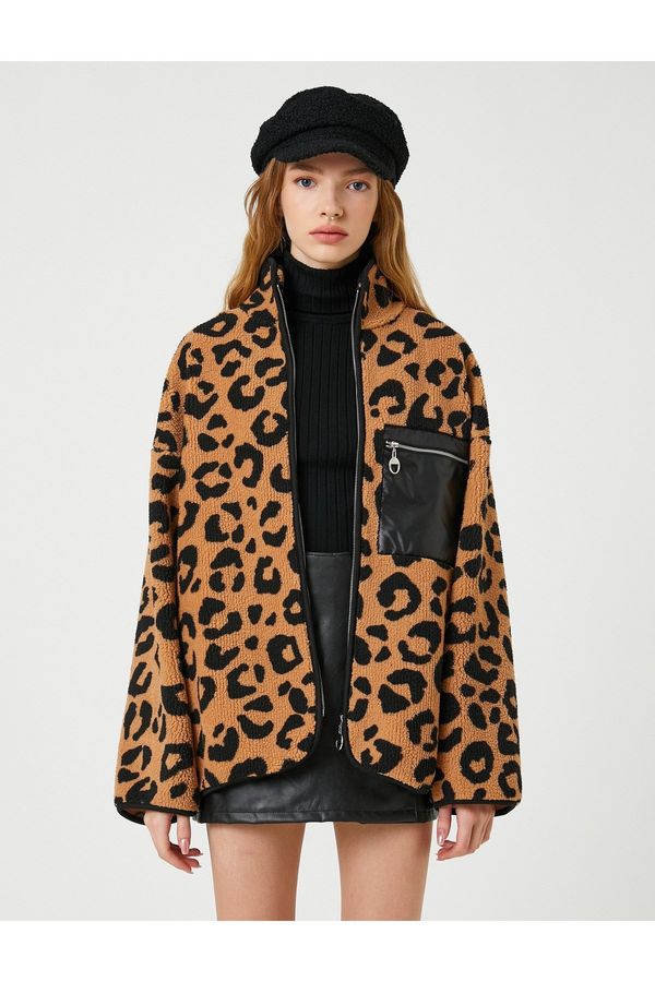 Koton Koton Leopard Patterned Plush Zippered Sweatshirt