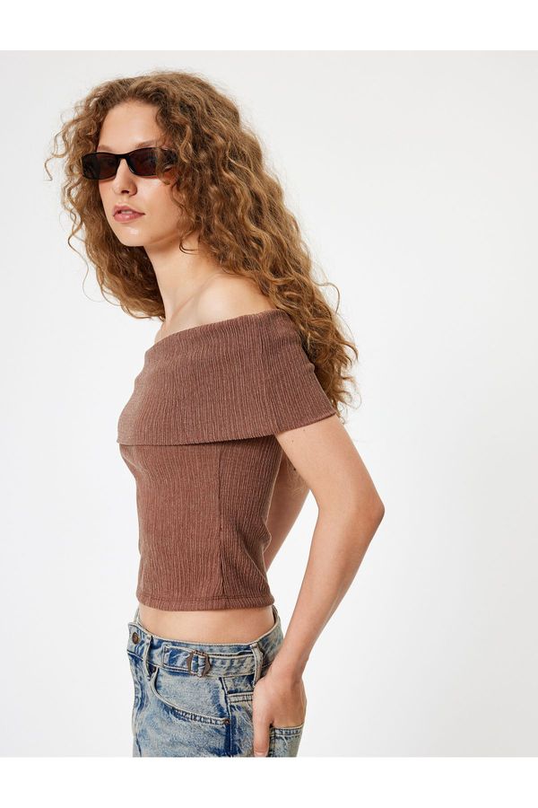 Koton Koton Madonna Collar Off Shoulder Crop Blouse Short Sleeve Crepe Textured Slim Fit