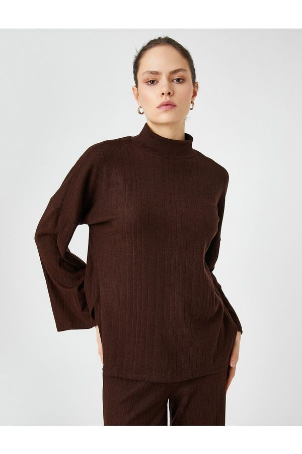 Koton Koton Şahika Ercümen X - Half Turtleneck Long Sleeve T-Shirt with Side Slit