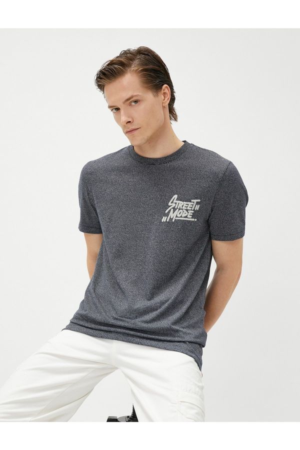 Koton Koton Slim Fit T-Shirt Embroidered Detail Short Sleeve Crew Neck