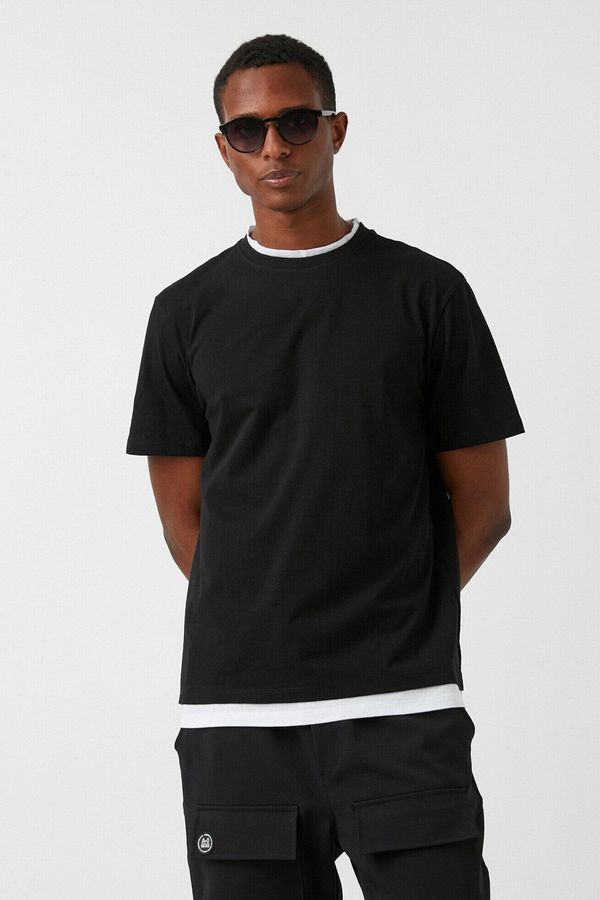 Koton Koton Standard Fit Basic T-Shirt