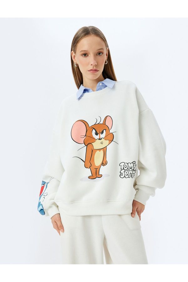 Koton Koton Tom and Jerry Printed Crew Neck Raised Comfortable Fit Licensed Sweatshirt