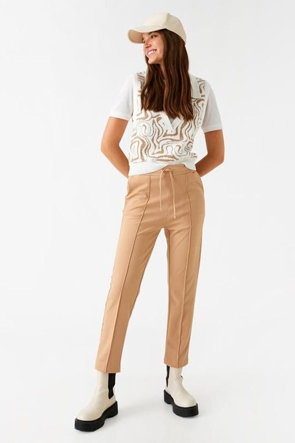 Koton Koton Women's Elastic Waist Carrot Trousers