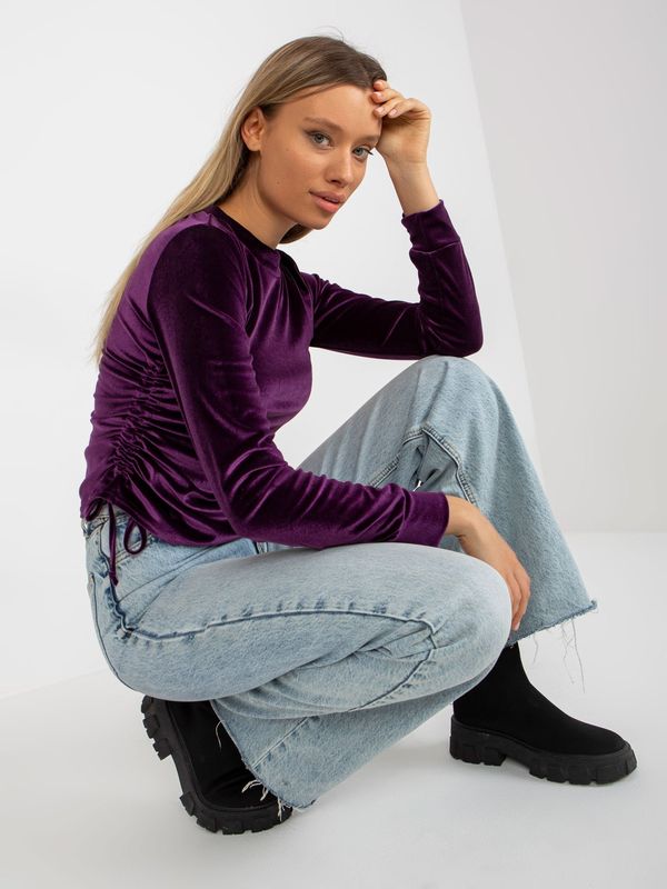 Fashionhunters Lady's dark purple velour blouse with hems