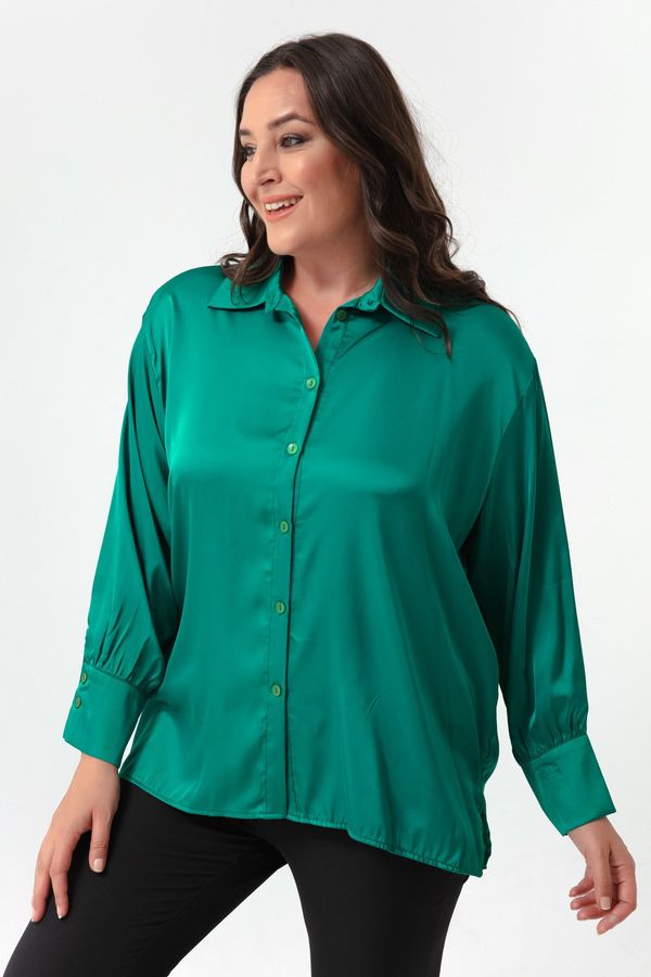 Lafaba Lafaba Women's Emerald Green Plus Size Satin Shirt