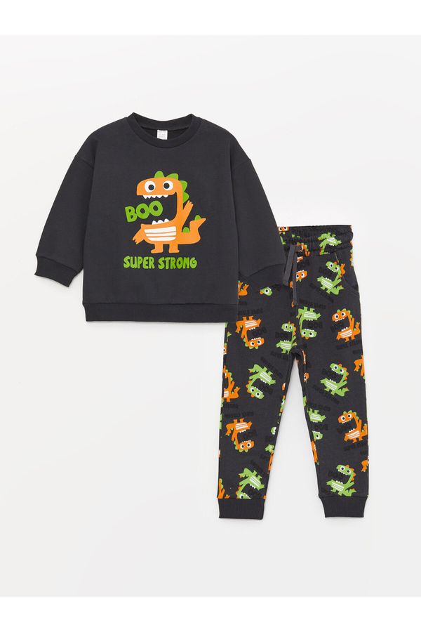 LC Waikiki LC Waikiki Crew Neck Long Sleeve Printed Baby Boy Sweatshirt and Trousers 2-Piece Set