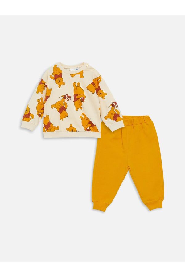 LC Waikiki LC Waikiki Crew Neck Long Sleeve Winnie the Pooh Printed Baby Boy Sweatshirt and Tracksuit Bottom 2-Piece Set