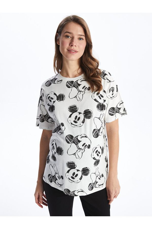 LC Waikiki LC Waikiki Crew Neck Mickey Mouse Printed Short Sleeve Oversize Maternity T-Shirt