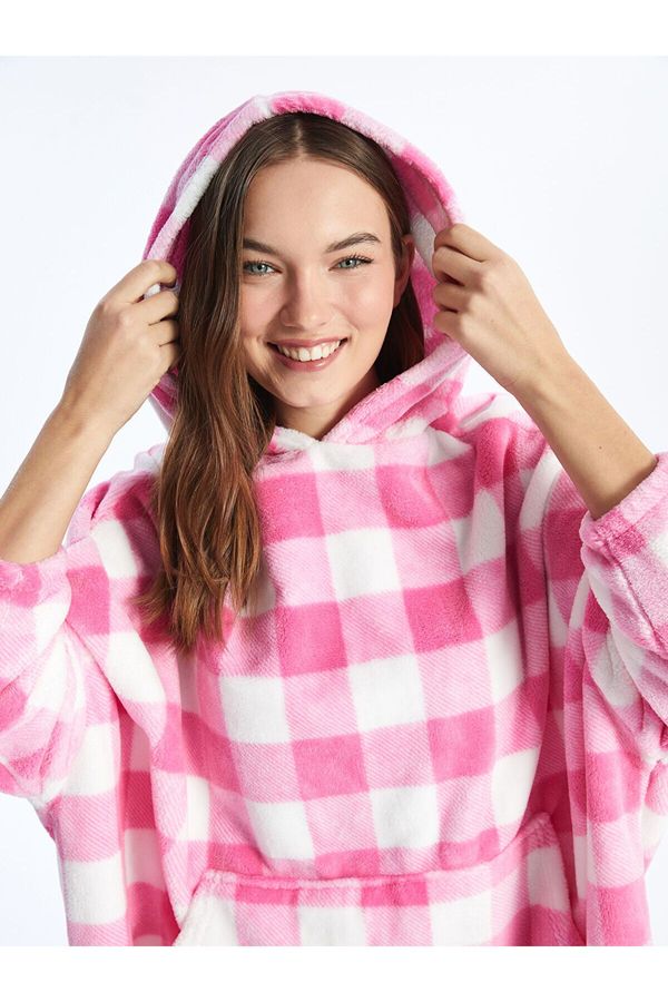 LC Waikiki LC Waikiki Lcw Hooded Plaid Long Sleeve Women's Plush Pajama Top