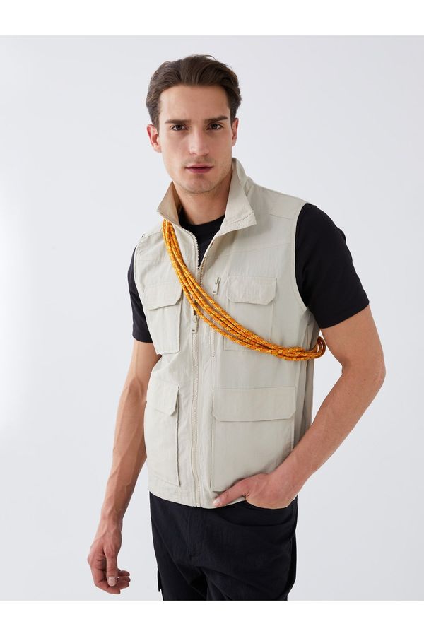 LC Waikiki LC Waikiki Standard Fit Men's Hunting Vest with a Stand Up Collar.