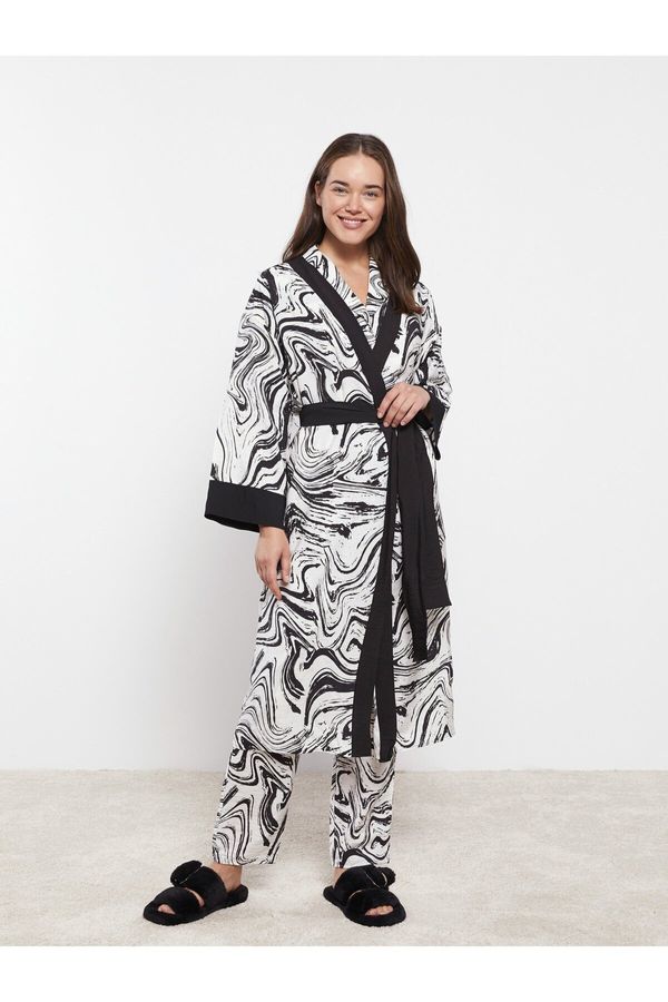 LC Waikiki LC Waikiki Women's Shawl Collar Patterned Long Sleeve Dressing Gown