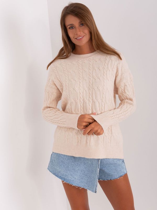 Fashionhunters Light beige classic sweater with cables