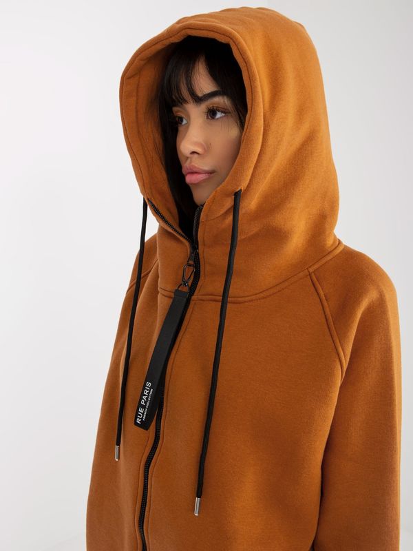 Fashionhunters Light brown basic hoodie RUE PARIS