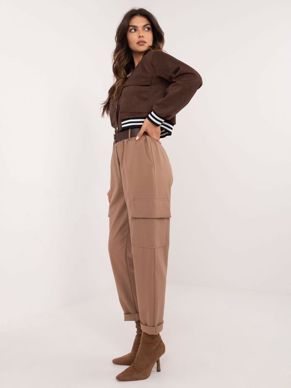 Fashionhunters Light brown fabric cargo pants OCH BELLA