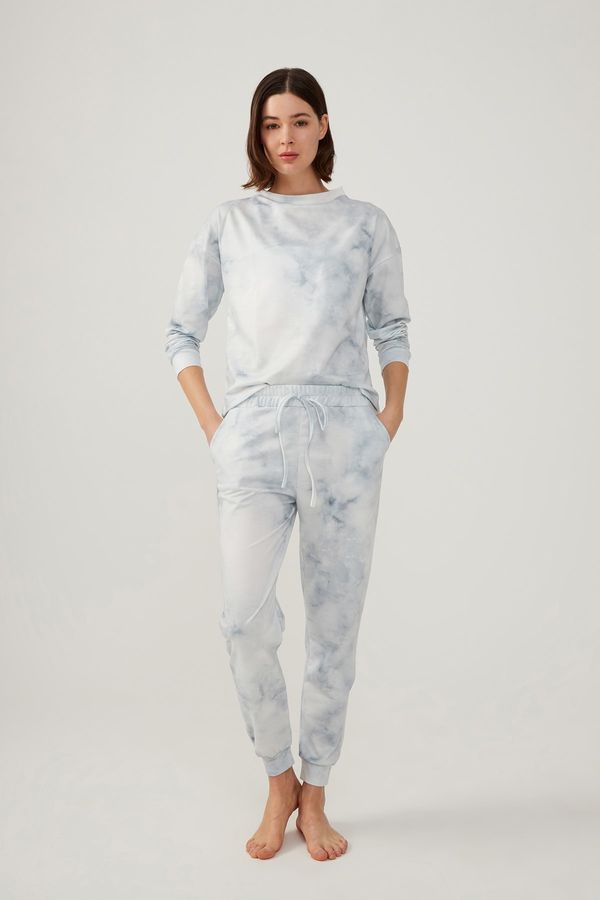 LOS OJOS LOS OJOS Women's Gray Batik Patterned Pajama Set