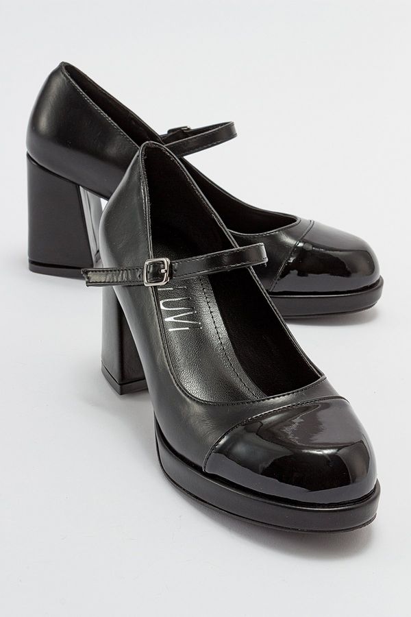 LuviShoes LuviShoes PAEIS Black Patent Leather Women's Heeled Shoes.