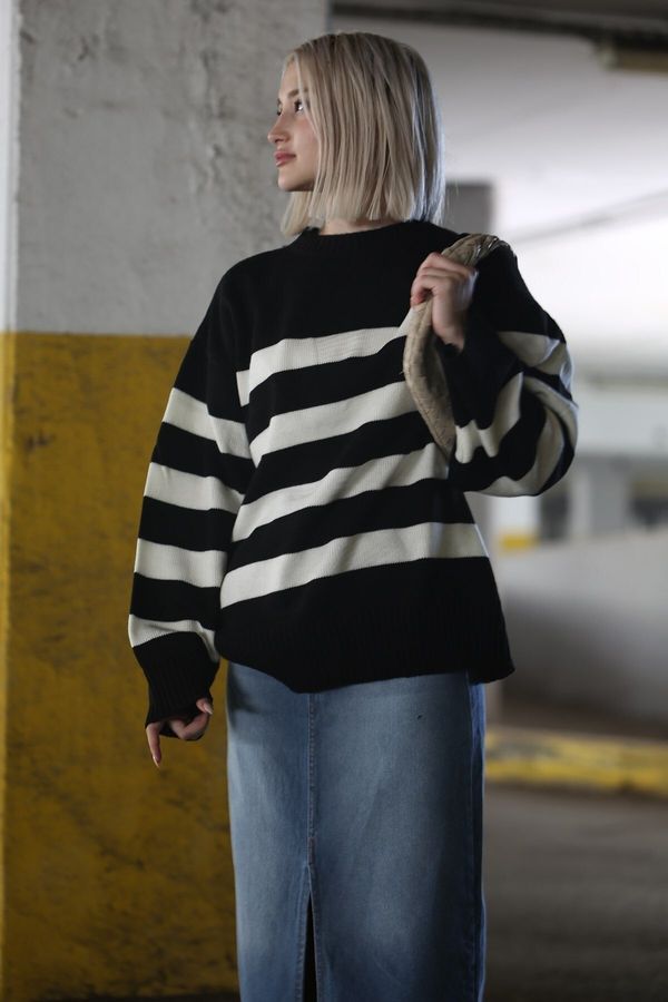 Madmext Madmext Black Overfit Striped Marine Sweater