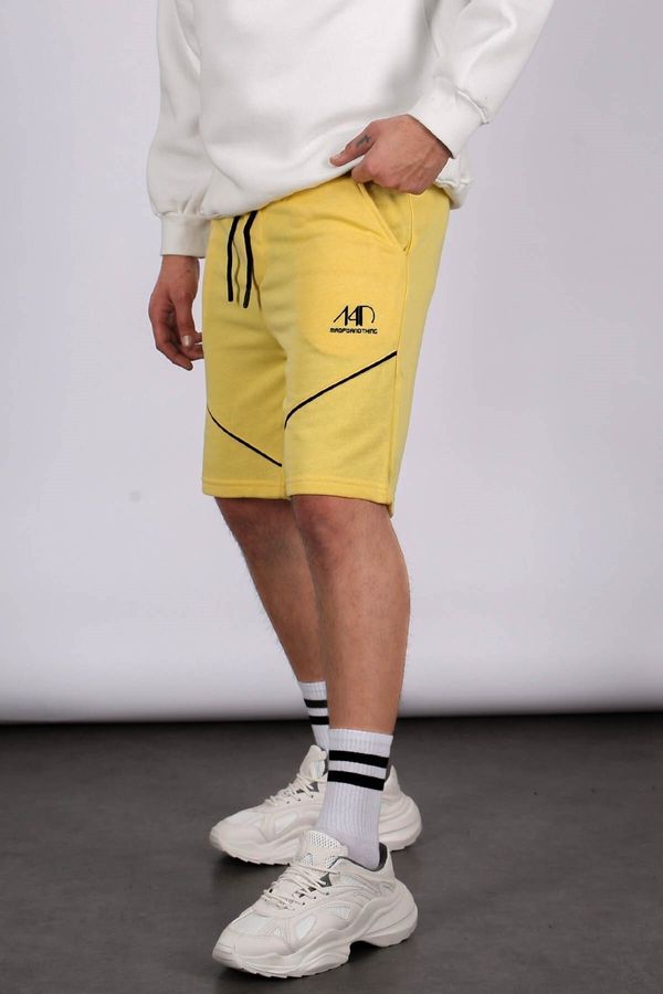 Madmext Madmext Men's Yellow Regular Fit Shorts 5401
