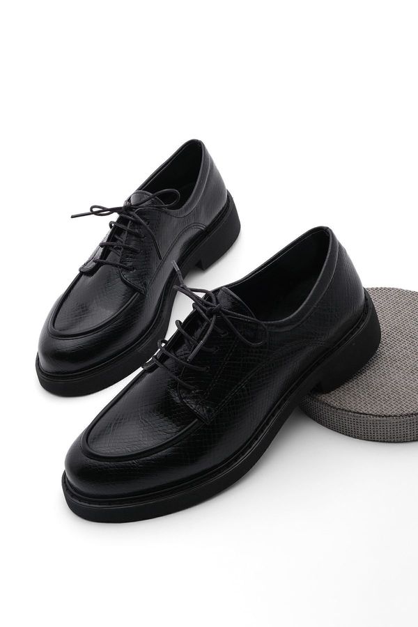 Marjin Marjin Women's Oxford Shoes with Lace-up Masculine Casual Shoes Nesan Black