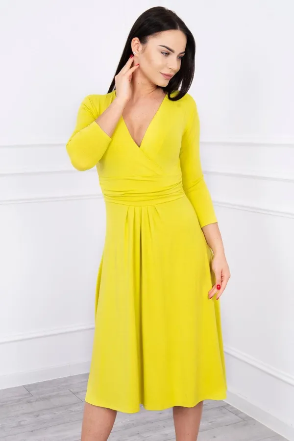 marka niezdefiniowana marka niezdefiniowana Dress with cut-off under the bust kiwi